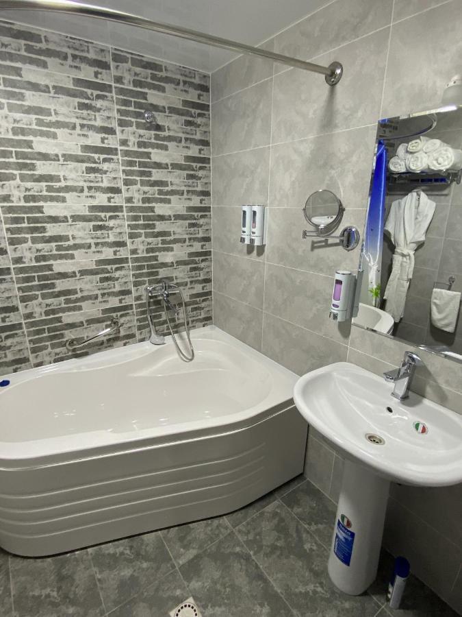 Vatan Plaza Hotel Tashkent Luaran gambar